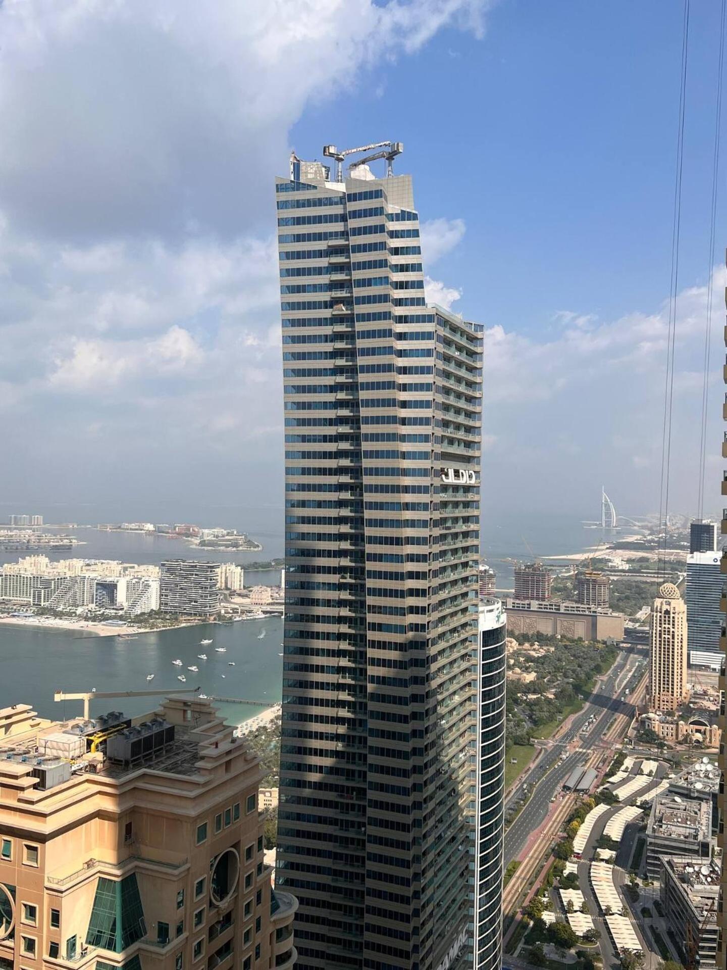 Views To Feed Your Soul On 60Th Floor Aparthotel Dubai Exterior photo